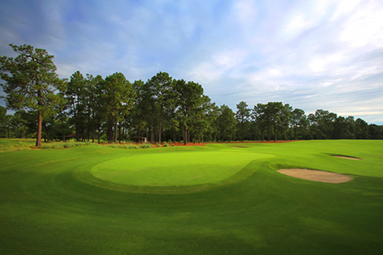 Pine Needles Lodge & Golf Club in Southern Pines, NC